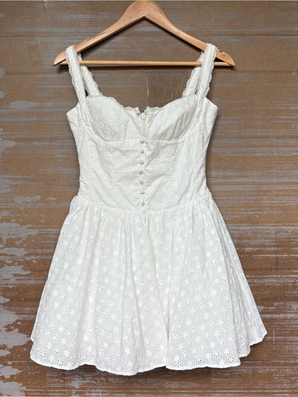 House of CB Brigette Embroidered Lace Flare Dress Bridal Brunch Womens S - Picture 2 of 8